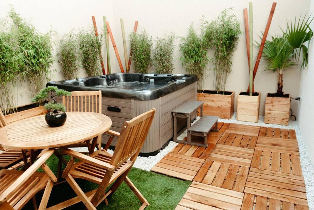 La -logement Atypique Apartment