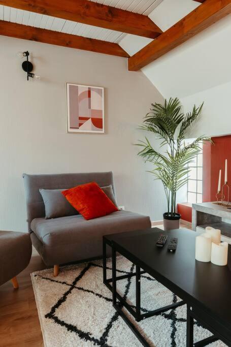 La -logement Atypique Apartment *